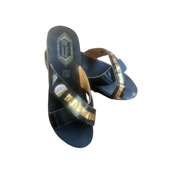 Women's Slippers Model 091