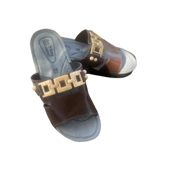 Women's Slippers Model 097