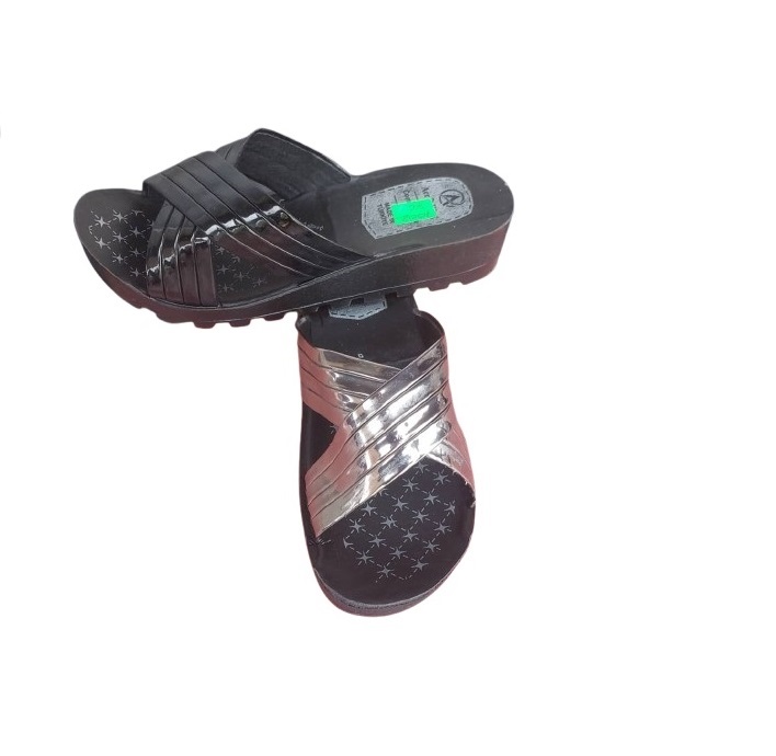 Women's Slippers Model 131