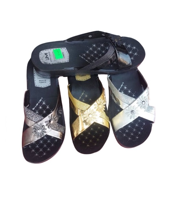 Slippers Models 056