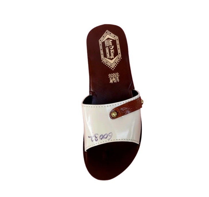 Women's Slippers Model 044