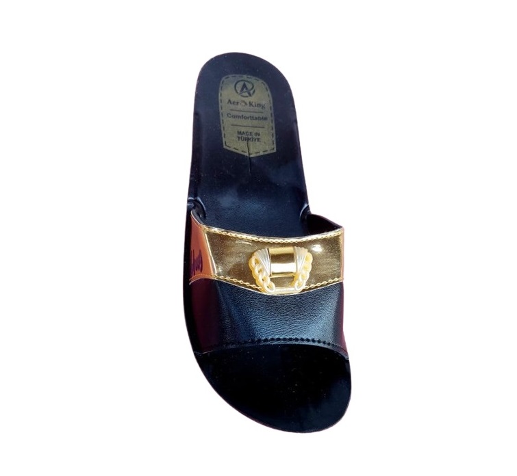 Women's Slippers Model 041
